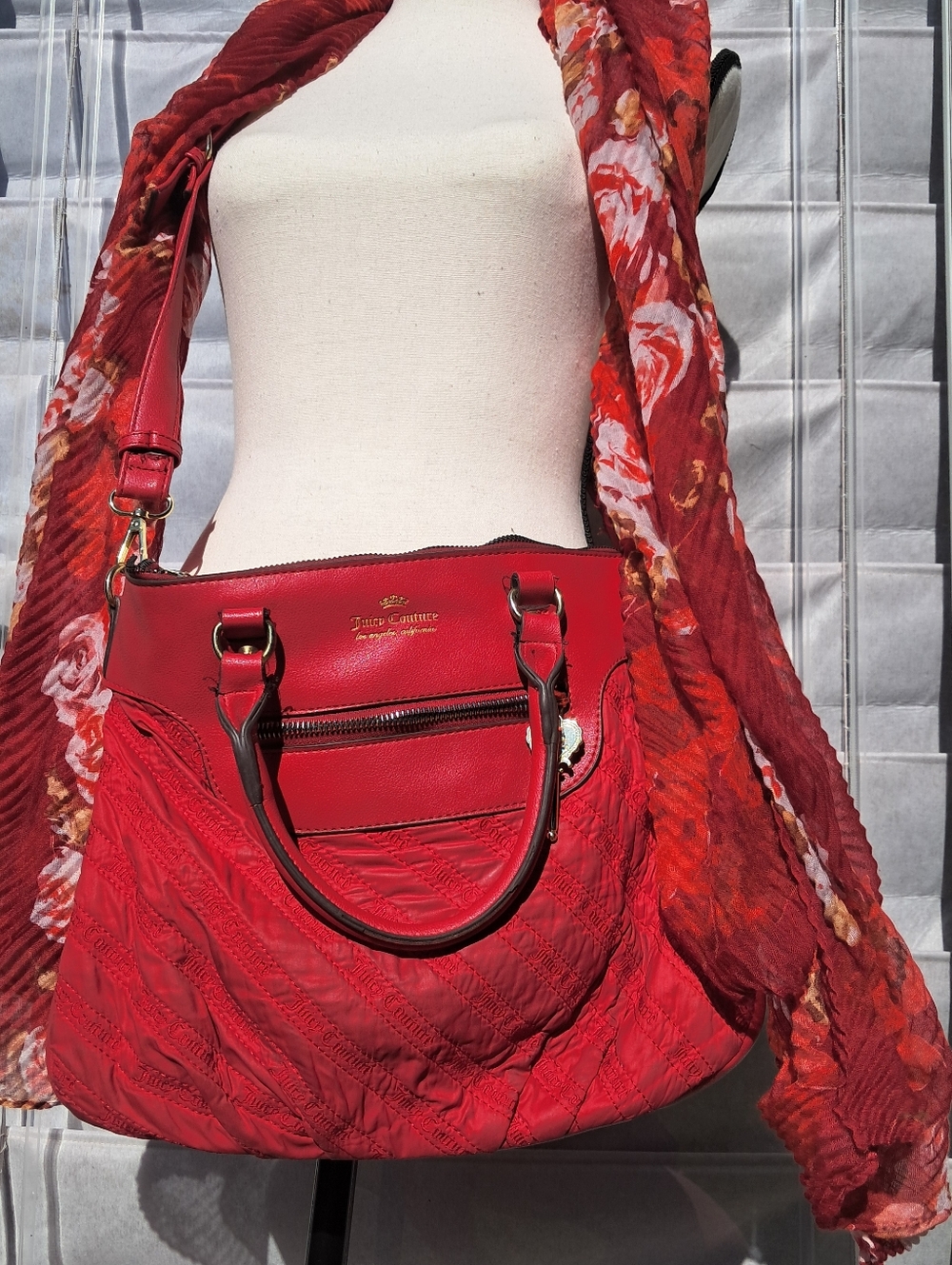 Juicy Couture Red Quilted Shoulder Bag with Gold Hardware Flower Scarf Bundle - Picture 3 of 9